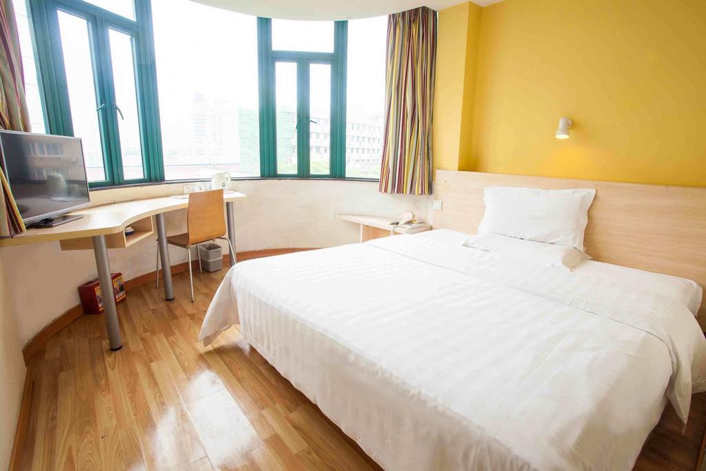 7Days Inn Changsha Xiangjiazhong Road Kaifu Temple Ruang foto
